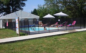 Camping De La Cazine